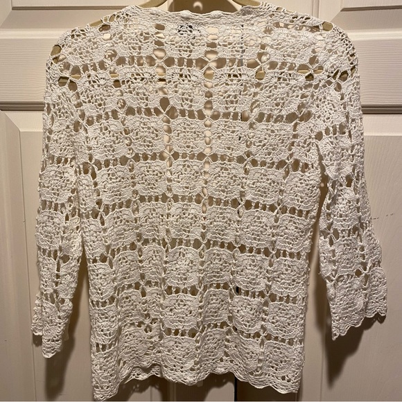 Beautiful Crochet Sweater XSP - Picture 2 of 4